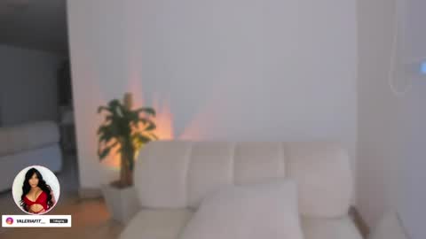 Snapshot of evelynfit chatting on February 27, 11:05 pm EVELYN instagram valeriafit 0NLYFANS private valeria TWITT evelynvaleria30 online show from February 27, 11:05 pm