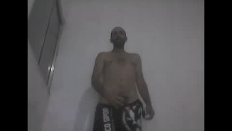 Snapshot of everaldosantos chatting on March 11, 10:53 pm everaldosantos online show from March 11, 10:53 pm