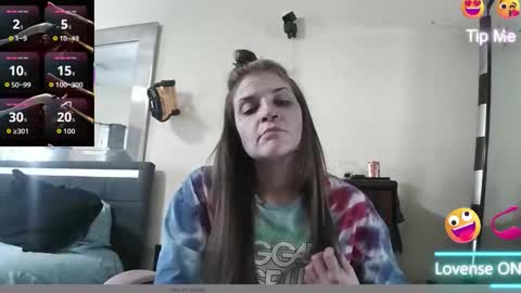 Aly online show from March 5, 8:16 pm