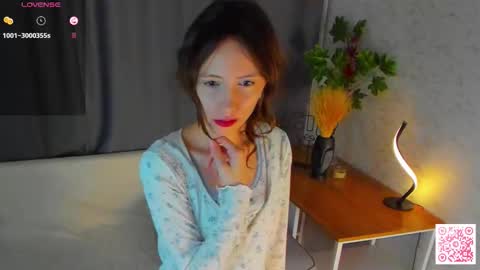 Naomi online show from October 19, 6:08 pm