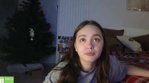 evi_woow online show from November 29, 1:30 am