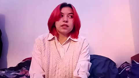 Snapshot of eviadushaj chatting on January 15, 7:13 am Eva online show from January 15, 7:13 am