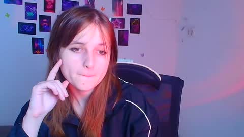 Evie online show from November 16, 6:13 pm