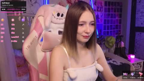 Evie online show from January 8, 12:57 am