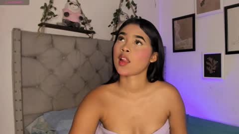 Ivi Alejandra  online show from February 14, 2:30 am