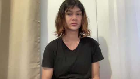 evielyn23 online show from March 1, 9:50 pm