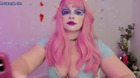 evilla_brill online show from June 11, 9:18 am