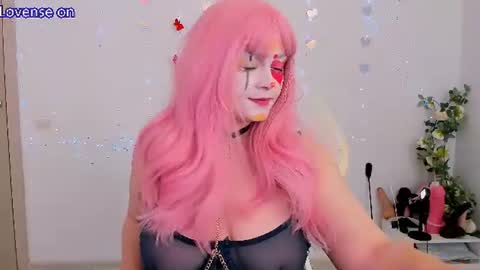evilla_brill online show from June 16, 11:13 am