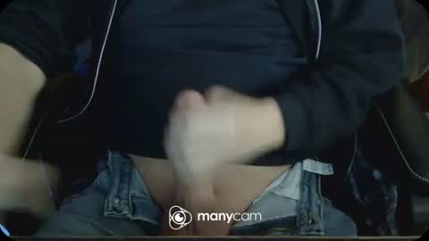 Snapshot of evilshadow41 chatting on February 22, 8:31 pm Shadow online show from February 22, 8:31 pm