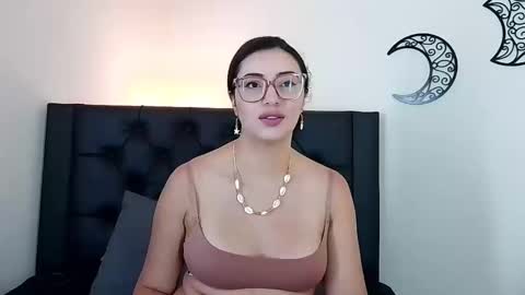 Evolet online show from March 13, 5:30 pm