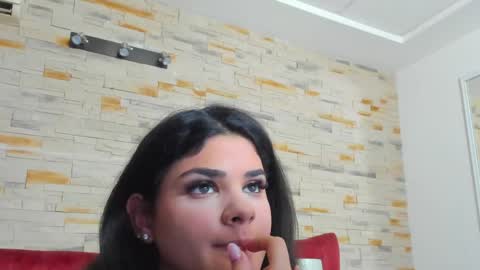 Snapshot of evvamonroe chatting on May 23, 6:56 pm Evva online show from May 23, 6:56 pm