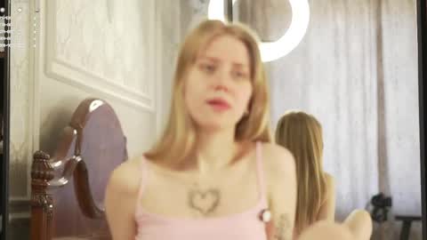 Eva online show from May 31, 2:42 am
