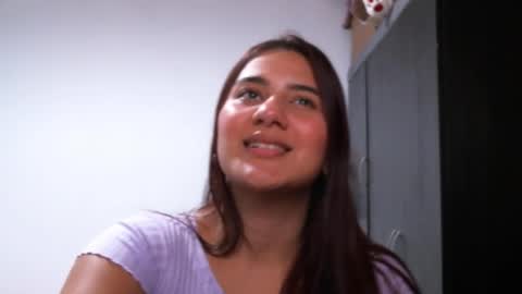 Snapshot of evy_conor chatting on October 6, 9:23 pm Evy conor online show from October 6, 9:23 pm