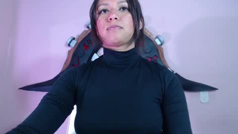 Im Evy online show from November 10, 2:27 pm