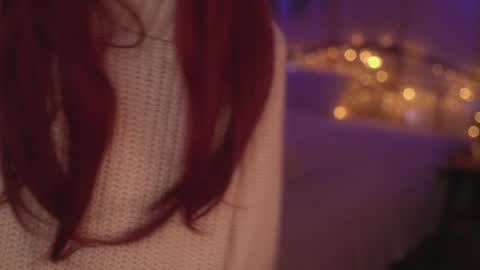 Alyson online show from December 9, 11:56 pm