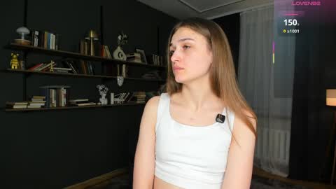 Ann online show from April 2, 7:33 pm