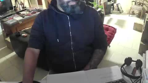 Gio online show from November 17, 10:37 pm