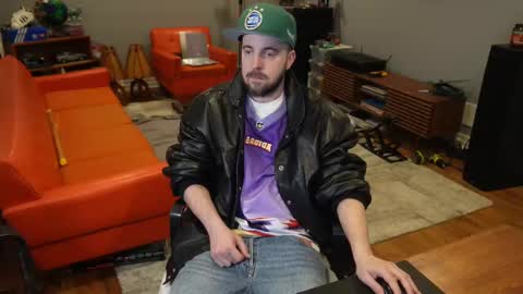 exjockstud online show from September 29, 2:16 am