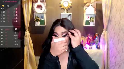 Snapshot of exotic_lindsay chatting on March 12, 6:19 am Lindsay online show from March 12, 6:19 am