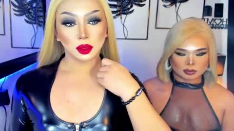Snapshot of exotic_lindsay chatting on June 11, 2:53 am Lindsay online show from June 11, 2:53 am