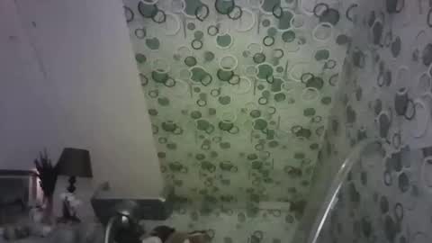 Snapshot of exoticapril01 chatting on December 15, 3:00 am exoticapril01 online show from December 15, 3:00 am