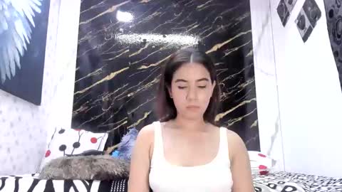 exotichot_couple online show from May 16, 12:29 am