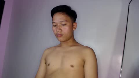 Snapshot of exotichugecock chatting on December 2, 1:24 pm Jan online show from December 2, 1:24 pm