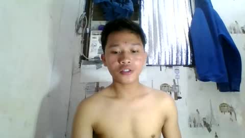 Snapshot of exotichugecock chatting on December 20, 11:47 pm Jan online show from December 20, 11:47 pm