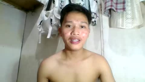 Snapshot of exotichugecock chatting on December 26, 5:58 am Jan online show from December 26, 5:58 am