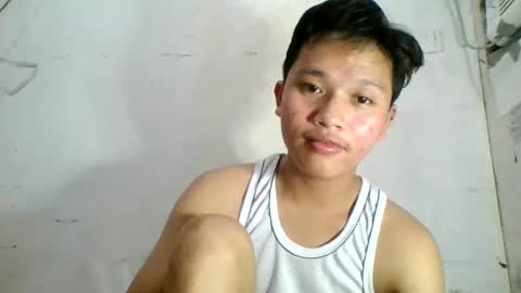 Snapshot of exotichugecock chatting on January 14, 12:22 am Jan online show from January 14, 12:22 am