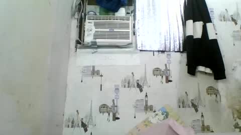 Snapshot of exotichugecock chatting on February 19, 11:36 pm Jan online show from February 19, 11:36 pm