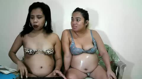 Snapshot of exoticpregnant chatting on July 11, 1:08 am jane and jessa online show from July 11, 1:08 am