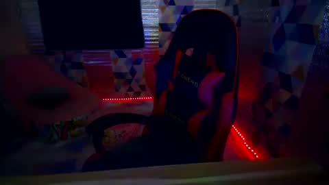 expensive_ruby online show from May 23, 5:06 pm