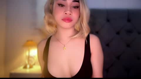 chloee online show from May 26, 10:28 pm