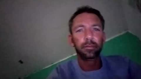 Snapshot of experttreecompany chatting on February 11, 9:14 am experttreecompany online show from February 11, 9:14 am