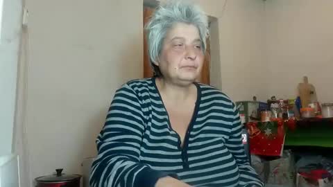 Snapshot of exquisitemature chatting on January 21, 10:30 pm ExquisiteMature online show from January 21, 10:30 pm