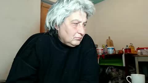 Snapshot of exquisitemature chatting on March 2, 8:40 pm ExquisiteMature online show from March 2, 8:40 pm