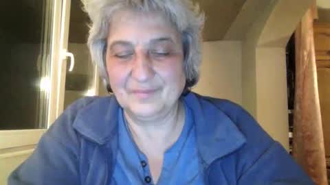 Snapshot of exquisitemature chatting on April 4, 7:33 pm ExquisiteMature online show from April 4, 7:33 pm