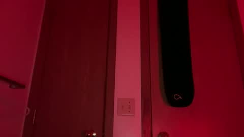 Snapshot of extendoklitftm chatting on January 24, 8:44 am ExtendoKlit online show from January 24, 8:44 am