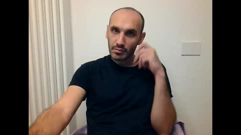 Extro online show from November 11, 9:59 pm