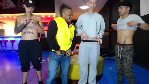 extrangers online show from February 27, 12:13 pm