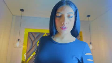   online show from May 19, 12:11 pm