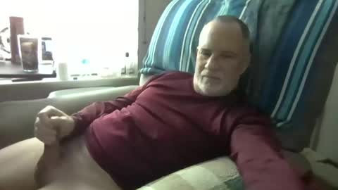 Snapshot of eyegasms2112 chatting on February 13, 1:18 pm Edger online show from February 13, 1:18 pm