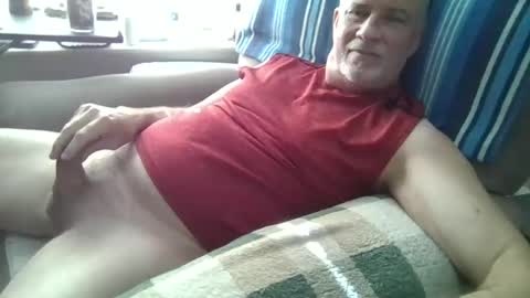 Snapshot of eyegasms2112 chatting on February 23, 2:14 pm Edger online show from February 23, 2:14 pm