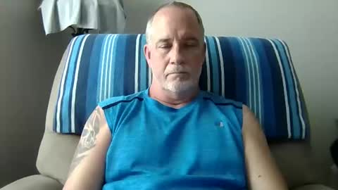 Snapshot of eyegasms2112 chatting on March 3, 5:41 pm Edger online show from March 3, 5:41 pm