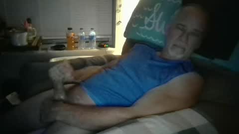 Snapshot of eyegasms2112 chatting on May 23, 4:50 am Edger online show from May 23, 4:50 am