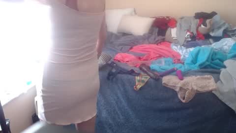 Snapshot of eyeswall0w chatting on September 24, 1:47 pm eyeswall0w online show from September 24, 1:47 pm