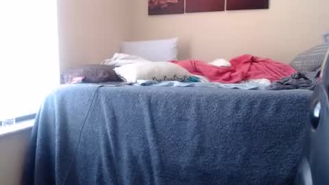 Snapshot of eyeswall0w chatting on March 22, 3:48 pm eyeswall0w online show from March 22, 3:48 pm