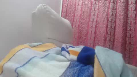 Snapshot of eyshaexotii chatting on July 7, 7:23 am eyshaexotii online show from July 7, 7:23 am