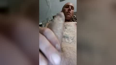 ezekielll1999 online show from May 25, 4:18 am